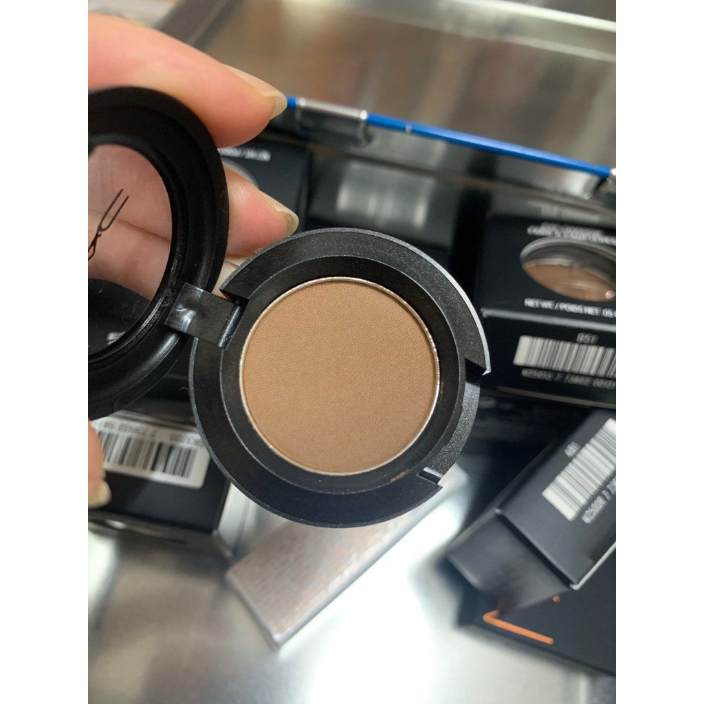 MAC Single Eyeshadow