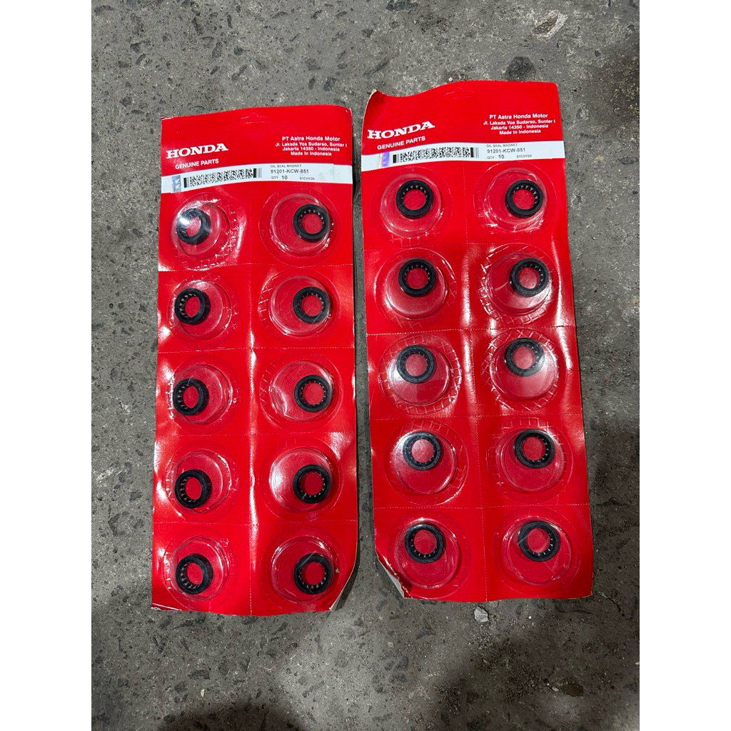 Seal Magnet Vario 110 techno KCW / Seal Oil / Seal Kruk As Kanan Vario