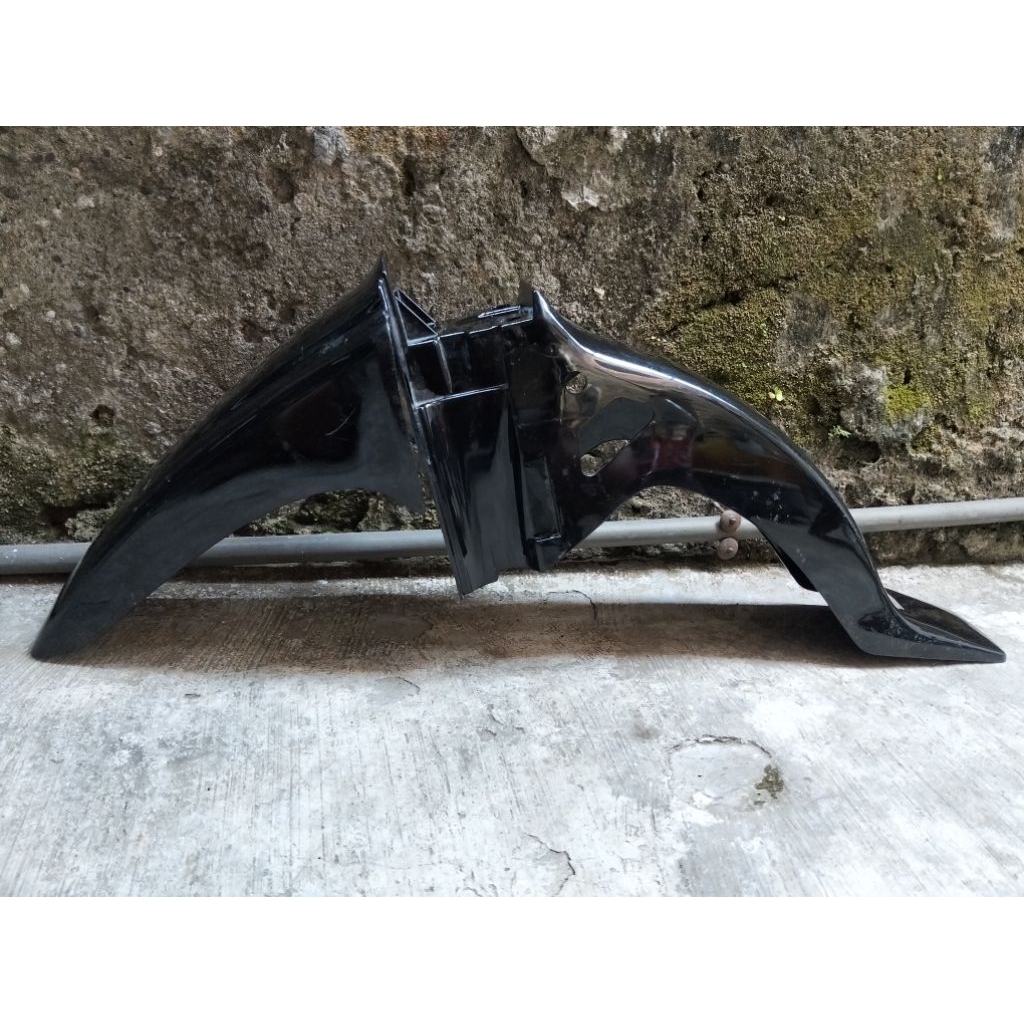 slebor spakbor depan Yamaha Alfa original