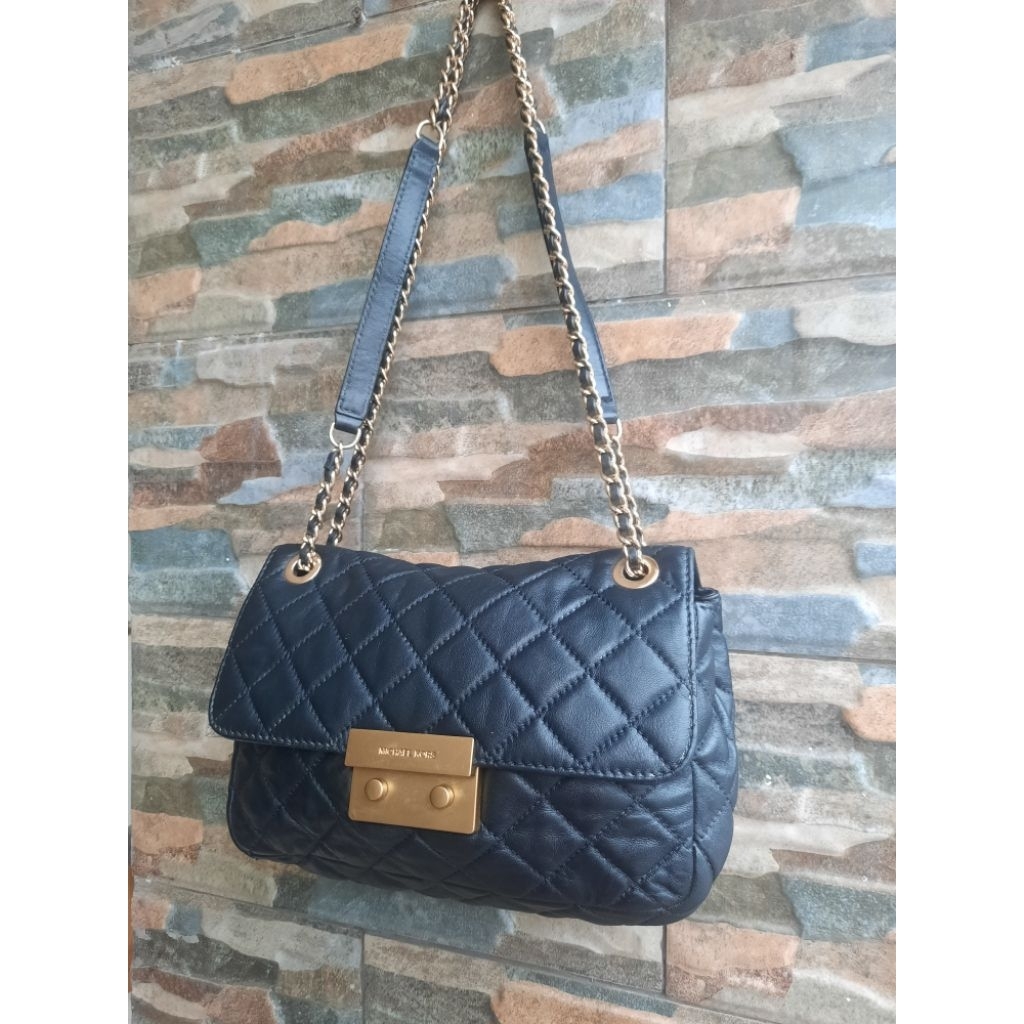 Sling Hitam Rantai MICHAEL KORS - TAS PRELOVED