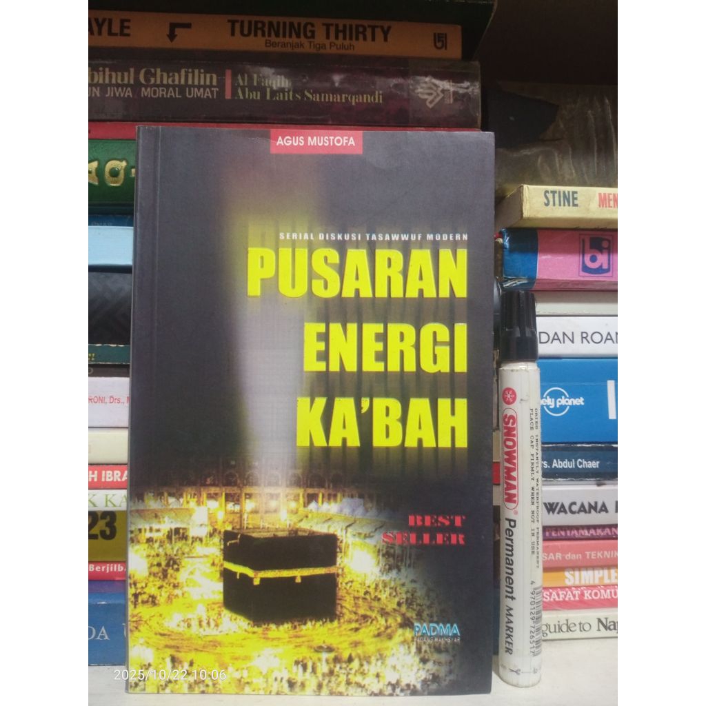 Buku Agama Islam: Pusaran Energi Ka'bah (Serial Diskusi Tasawuf Modern) oleh Agus Mustofa