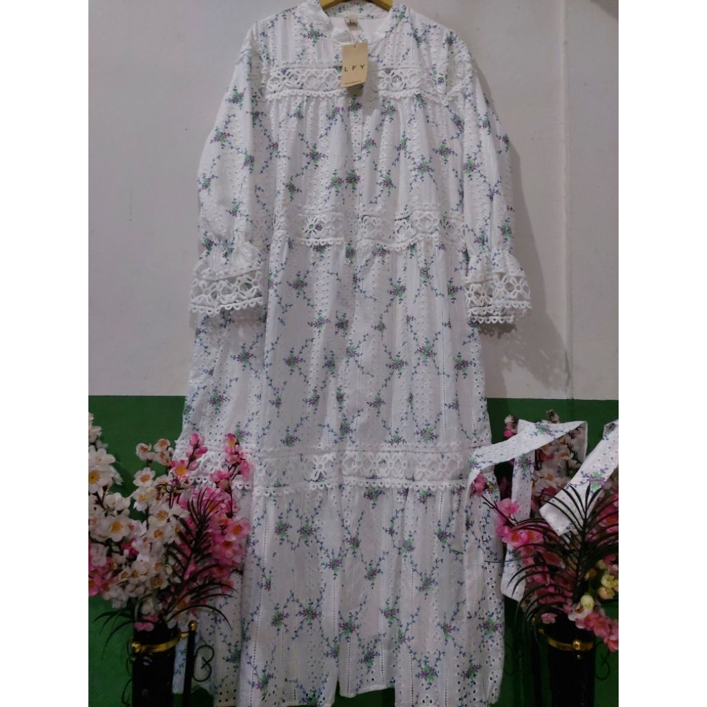 gamis lfy katbol bunga akar