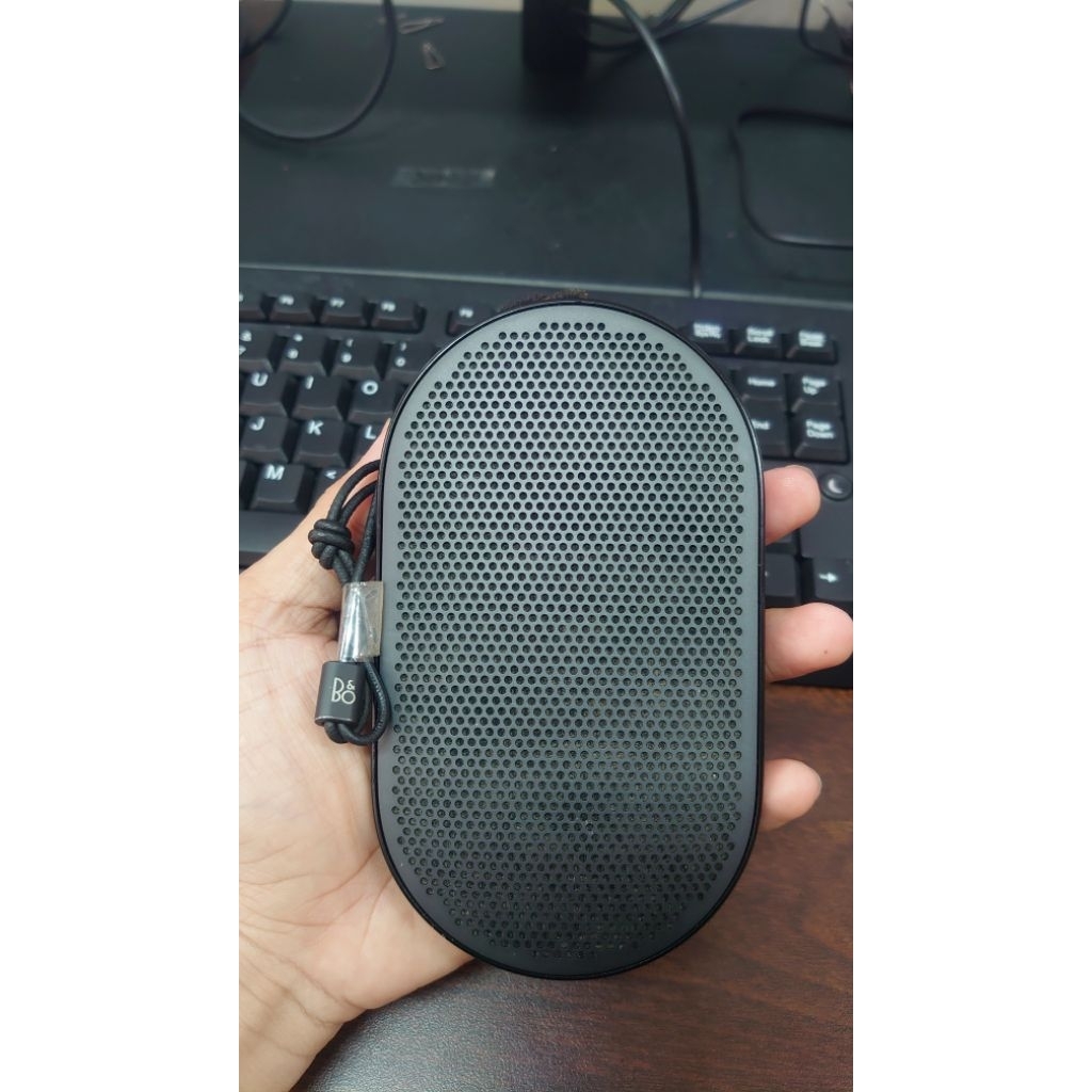 Bang And Olufsen Beoplay P2 Black