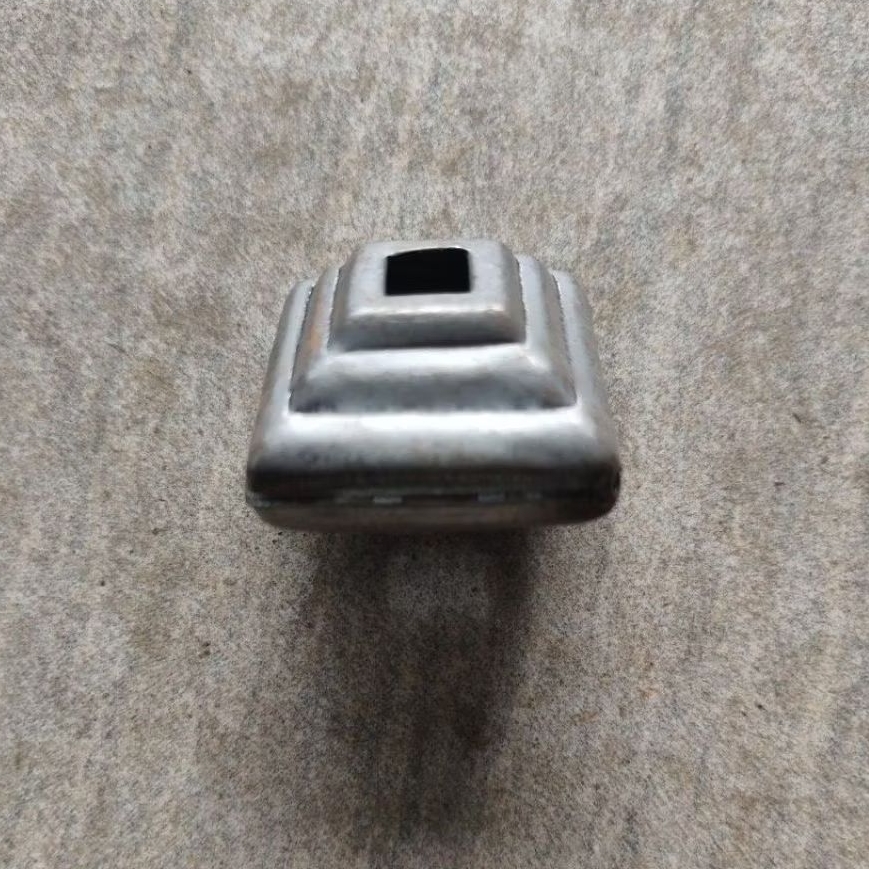 cincin pyramid besi plat ornamen hiasan tralis balkon pintu gebang