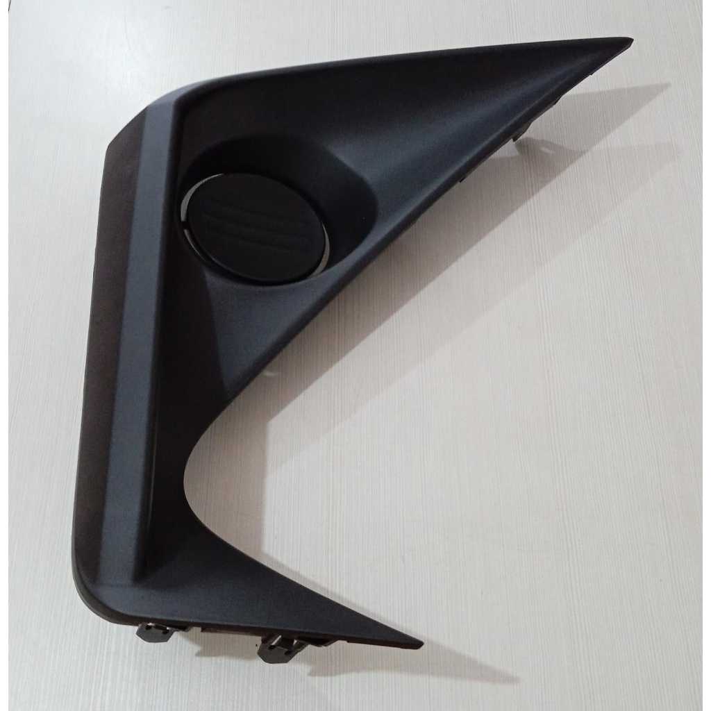 Cover Foglamp Kanan Toyota Avanza 2022/ 52712-BZ670