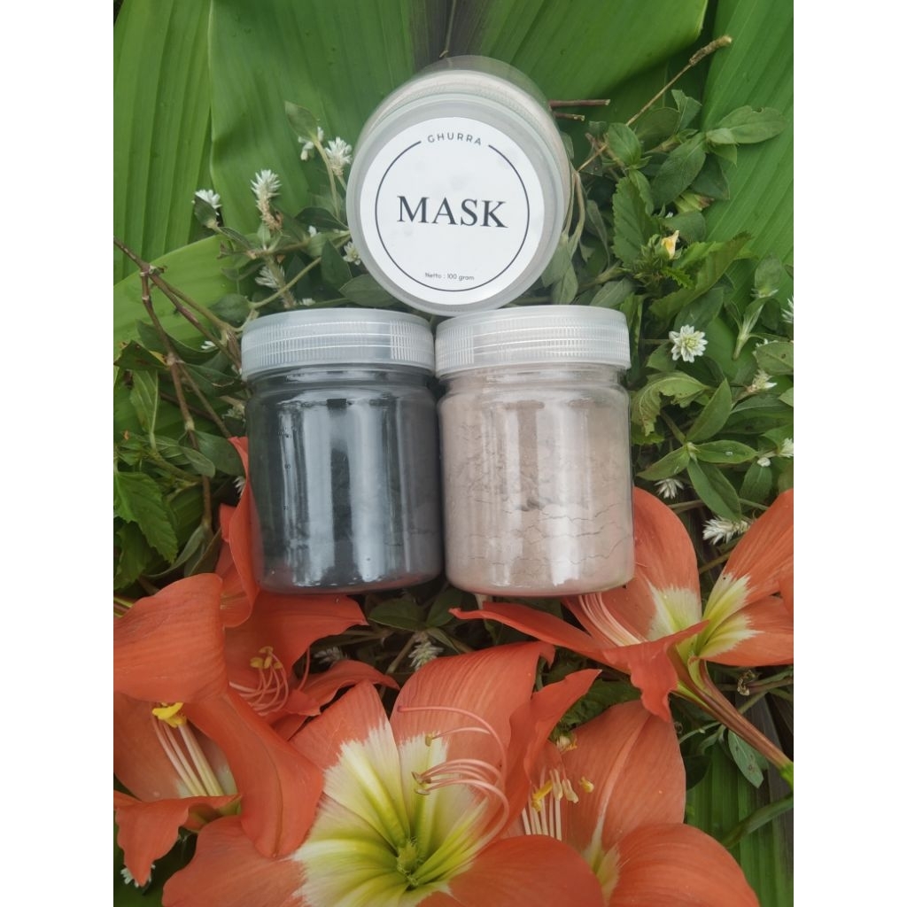 Ghurra Mask ( Bentonite Clay + Activated Charcoal dan Bentonite Clay + Cocoa Powder )