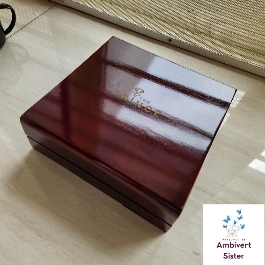 [ BARU ] Kotak Kayu Lapis Beludru Kemasan Penyimpanan Perhiasan Berlian Emas Satu Set Gelang Kalung 