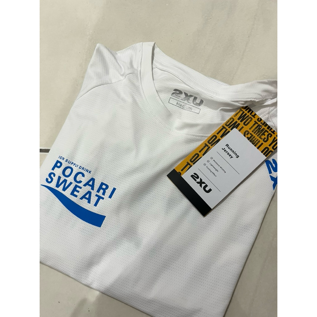 NEW 2XU Pocari Sweat Run 2025 Running Jersey 21.1K Half Marathon HM Finisher Size M