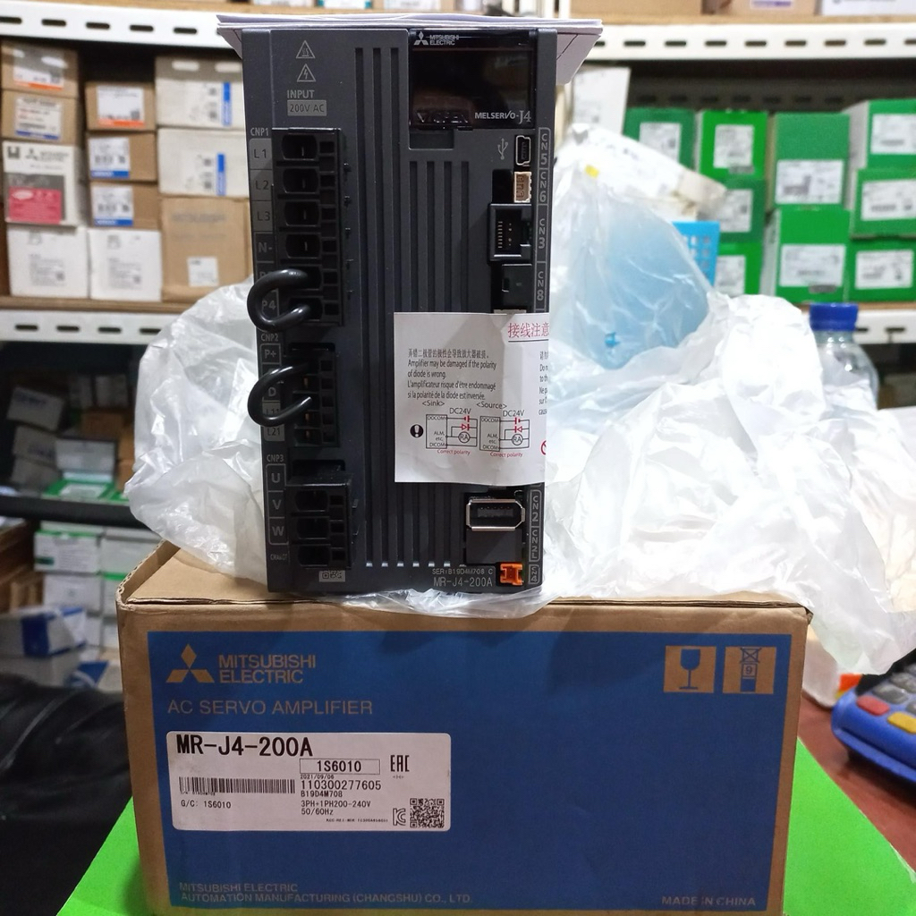 Mitsubishi AC Servo Amplifier MR-J4-200A / Servo Drive MR J4 200A, Power 2kw, Original Terbaru Berga