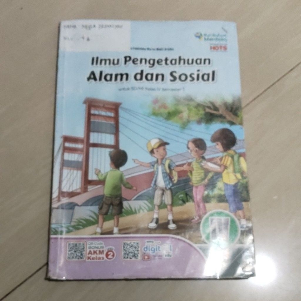 BUKU ORI BUKU PILAR ILMU PENGETAHUAN ALAM DAN SOSIAL SD KELAS IV/4 SEMESTER 1 PENERBIT PT WARNA MUKT
