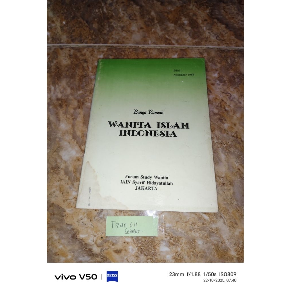 Buku Bunga rampai Wanita Islam-Indonesia
