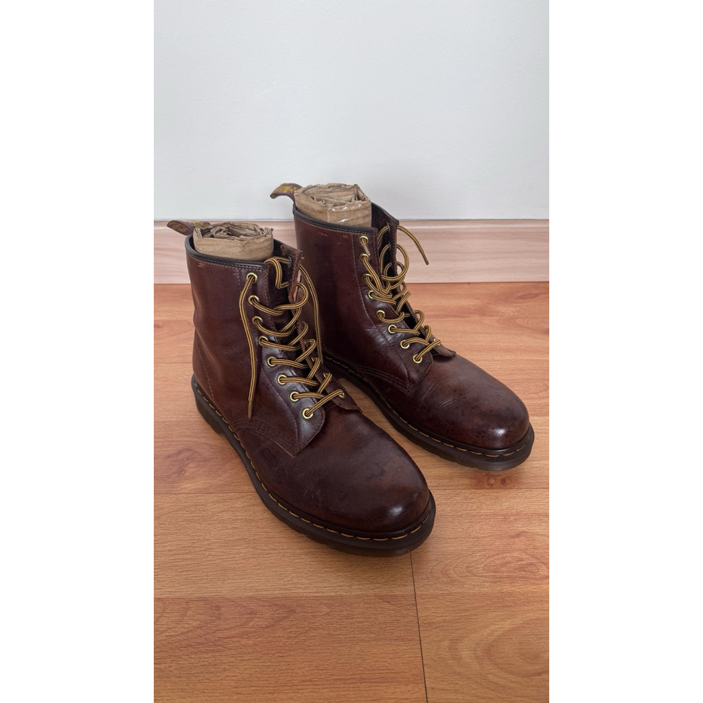 Preloved dr.martens 1460 aztec