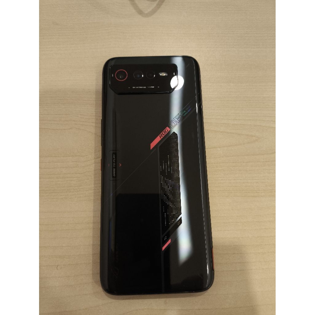 ROG PHONE 6