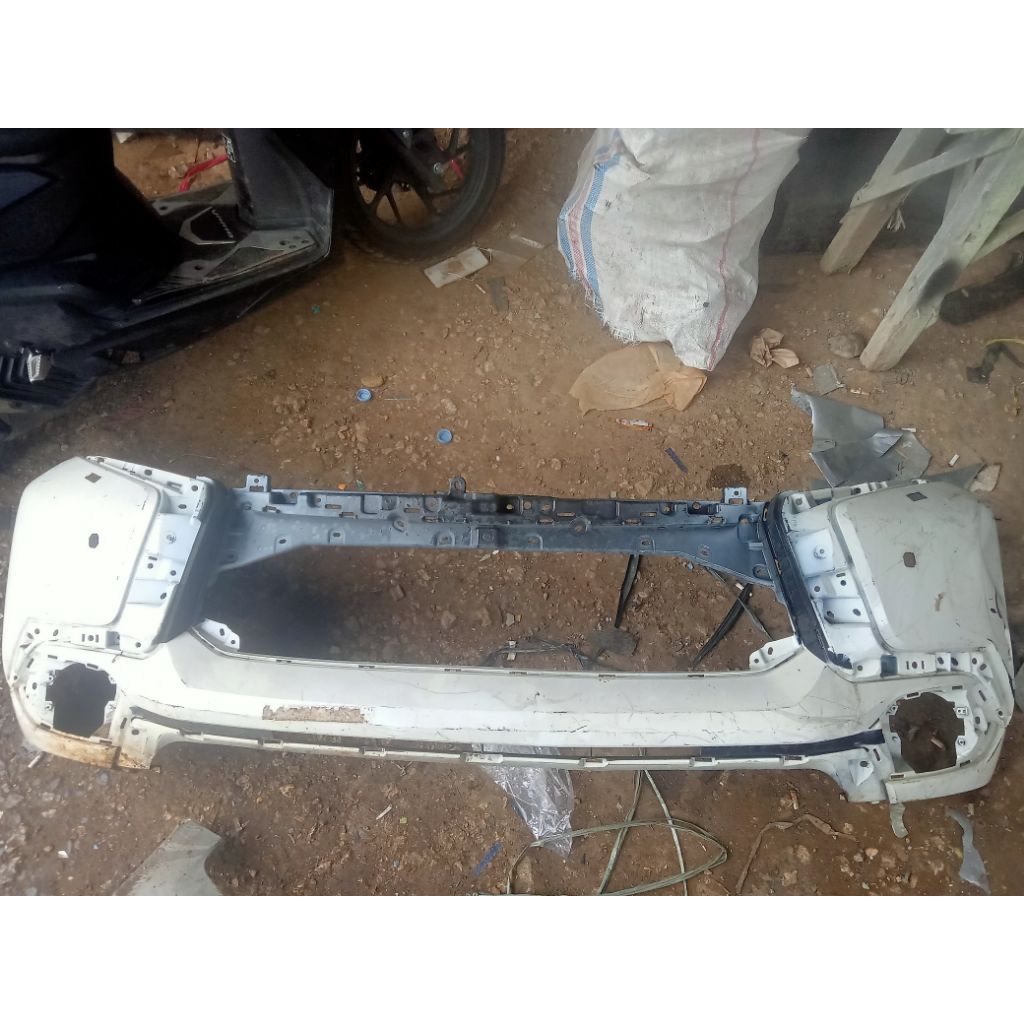 bemper depan pajero sport 2017 2018 2019