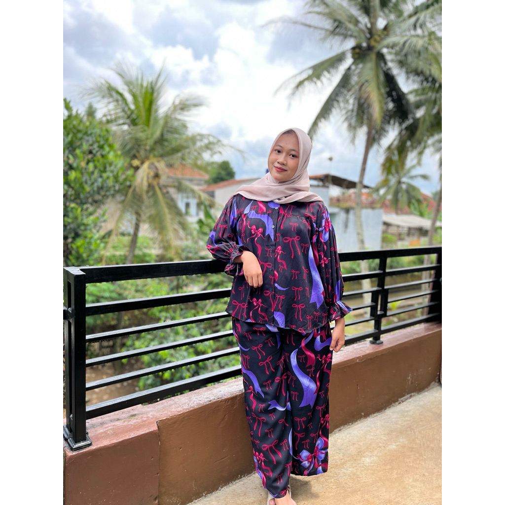 Silandri Daster.Id - One Set Silandri Lengan Ruffle Karet Full Kancing Busui Friendly Rayon Premium 