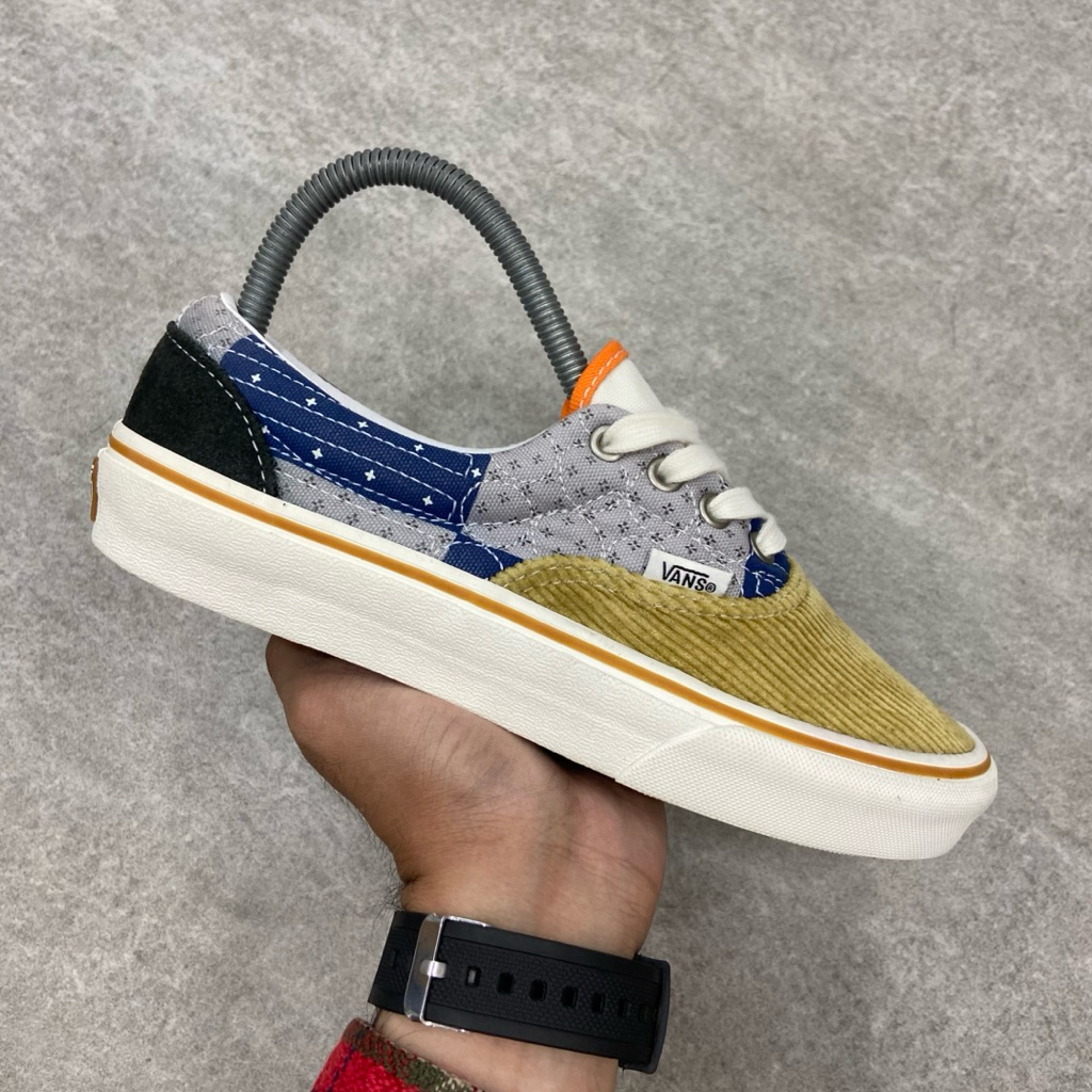 [Size 37.5] Vans Era Classic Quilted bandana  Second Original Kondisi Seperti Beli Baru. Harga Barun