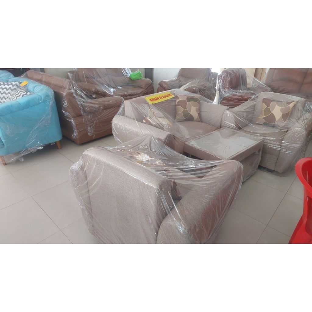 sofa cantik ruang tamu