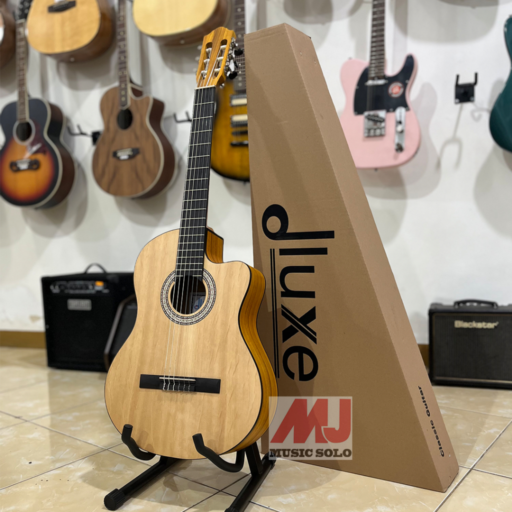GITAR AKUSTIK  DLUXE DCC 10 KLASIK ORIGINAL SENAR NYLON