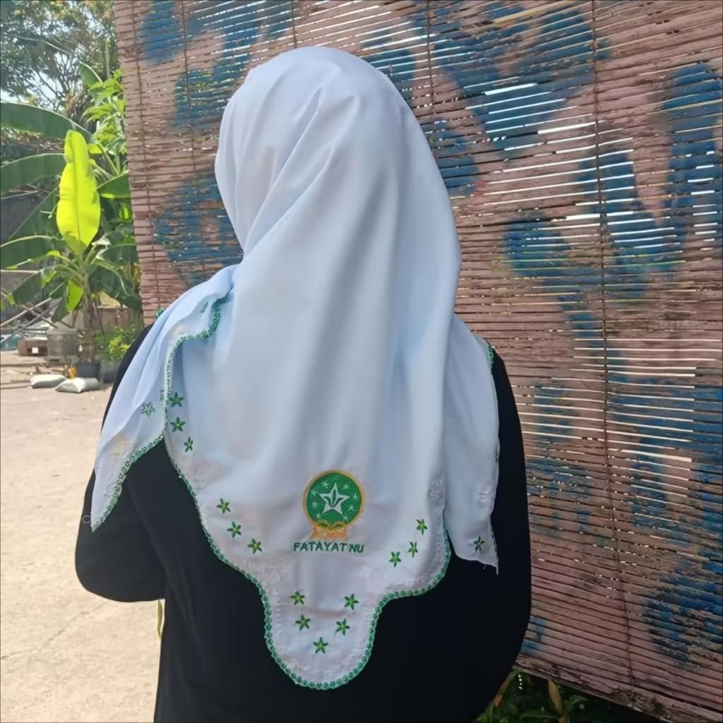 Segiempat Fatayat NU Logo Motif Bintang / Jilbab Fatayat /Kerudung Fatayat NU Bintang