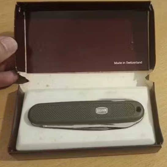 NOS Victorinox mauser Rare komplit swiss