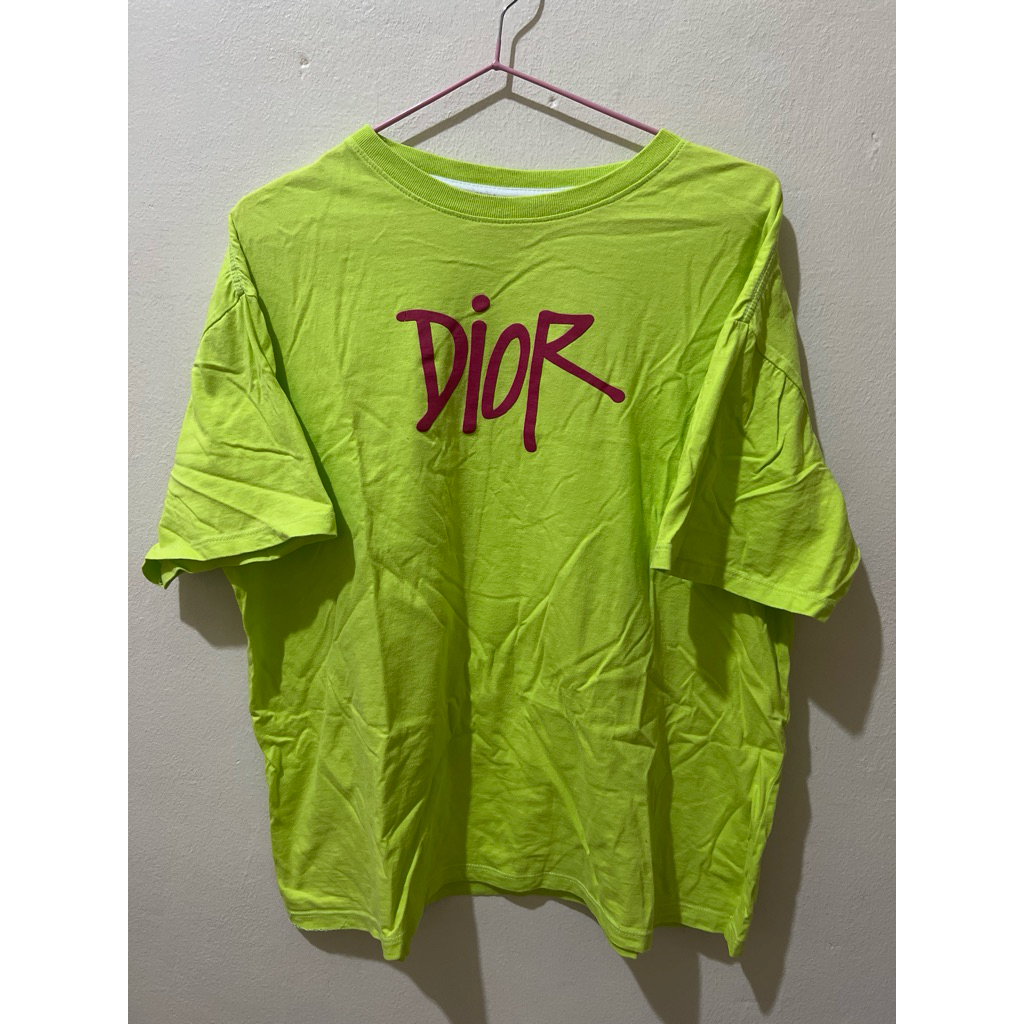 preloved atasan warna hijau neon size M