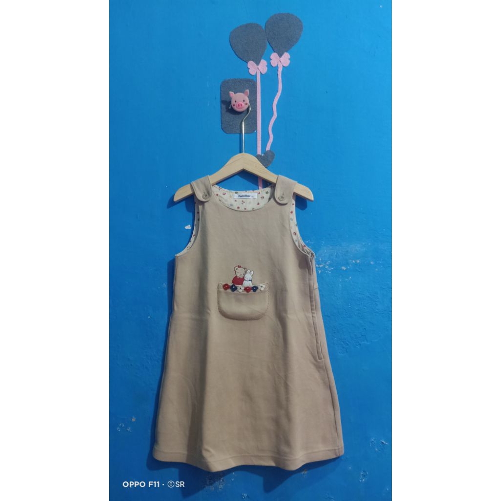 preloved overall FAMILIAR size 120 / preloved dress FAMILIAR size 100