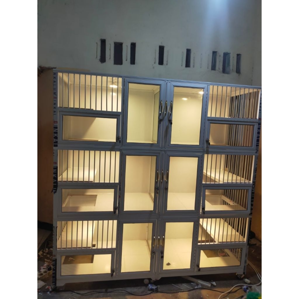 kandang aluminium premium/kandang kucing