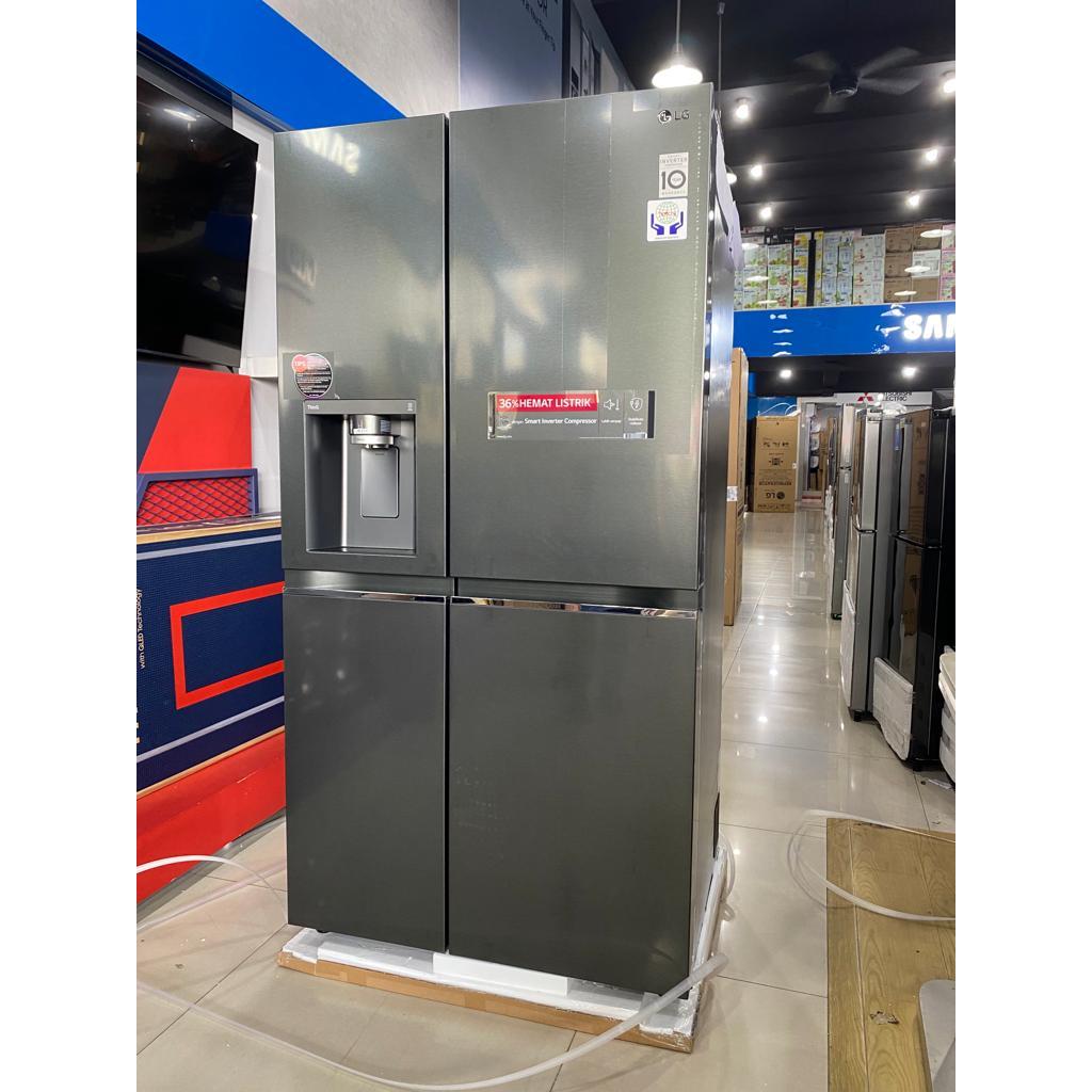 LG KULKAS SIDE BY SIDE WITH DISPENSER AND ICE MAKER GC-L257CQEL