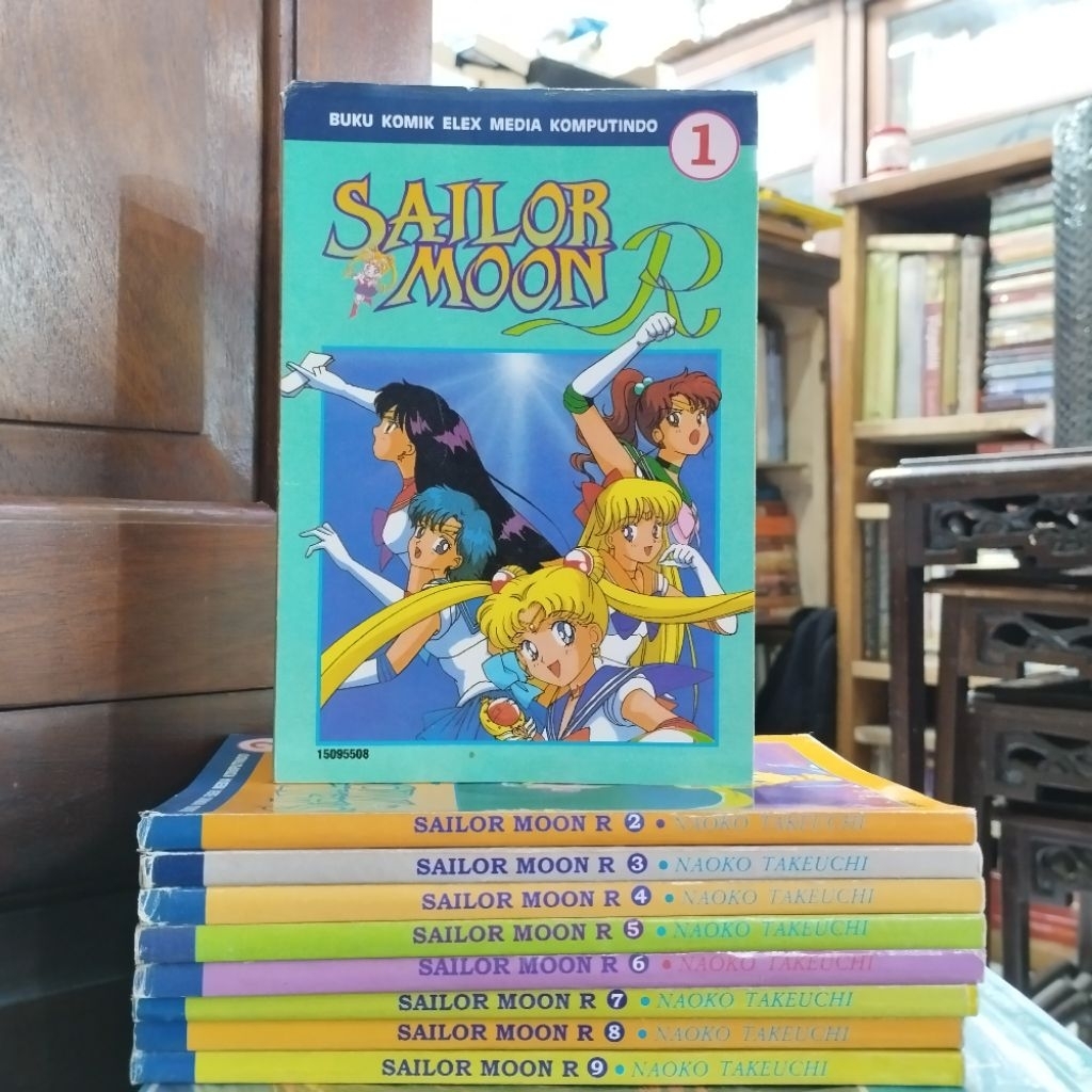 Komik Sailor Moon R
