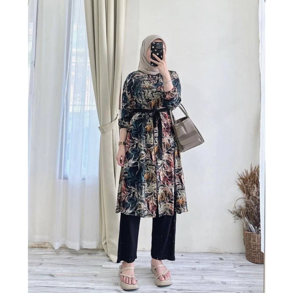 Setelan Tunik Wanita Laika