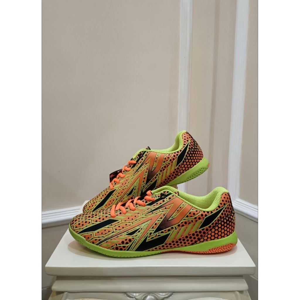 SEPATU FUTSAL KEREN STAR CHAMPION ORIGINAL#Sepatufutsal#Sepatupria