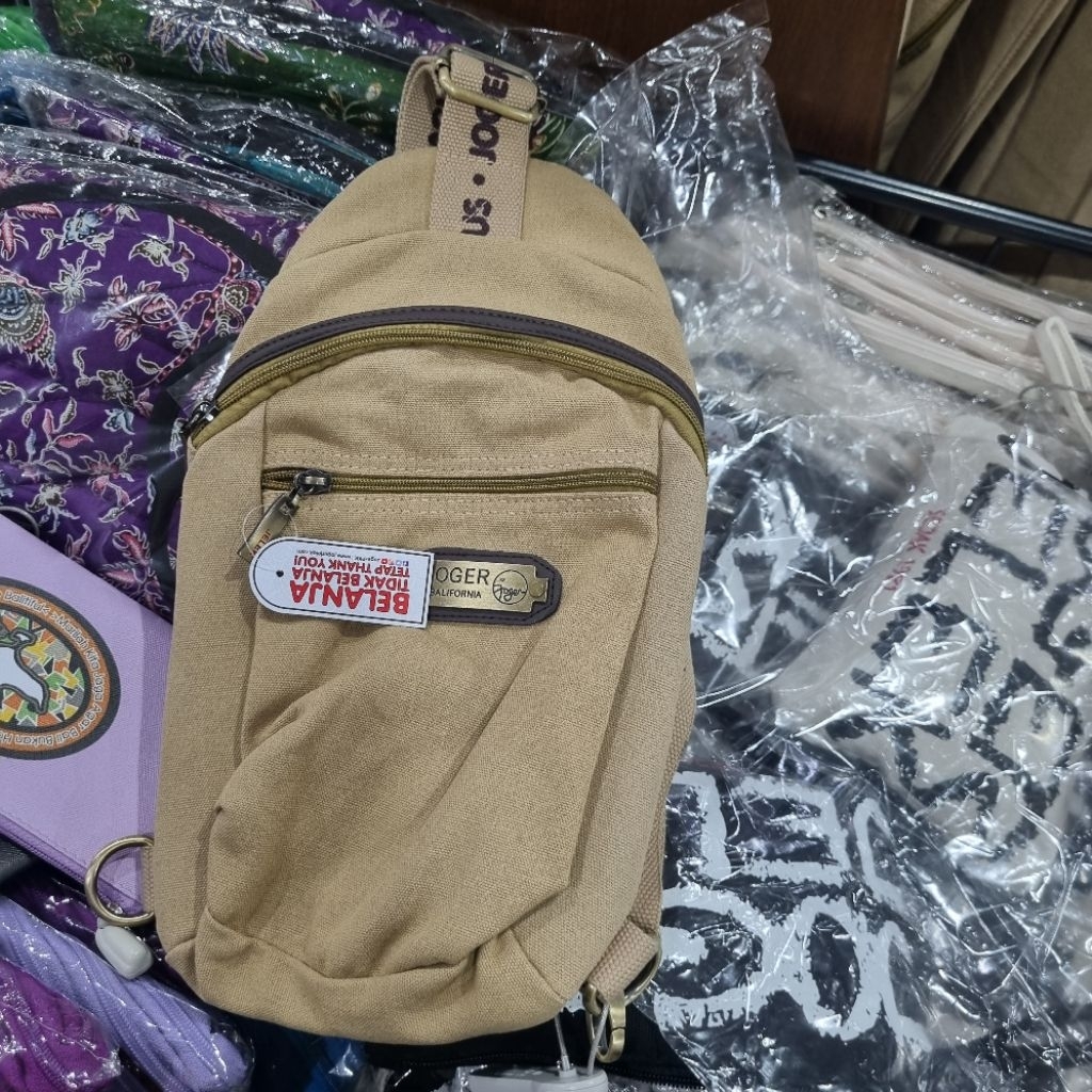 TAS SELEMPANG PRIA. TAS SELEMPANG ORIGINAL JOGER. TAS SILANG CANVAS 5632. OLEH OLEH BALI