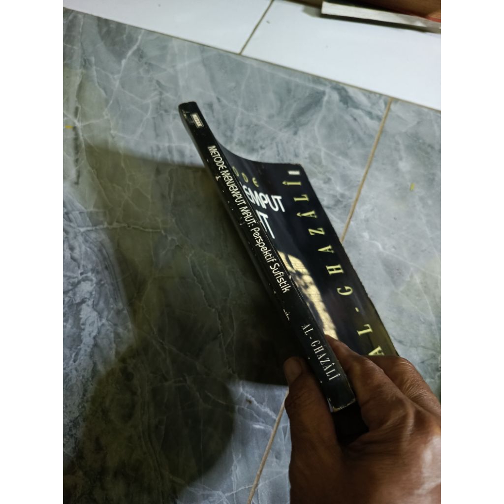 METODE MENJEMPUT MAUT Perspektif Sufistik-AL-GHAZALI-Di GB2 kode M1