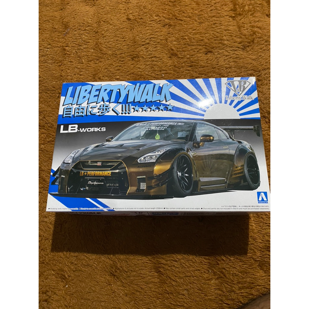 mokit 1/24 nissan gtr r35 libertywalk