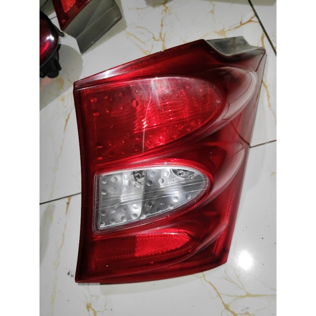 stop lamp lampu belakang honda freed kanan original
