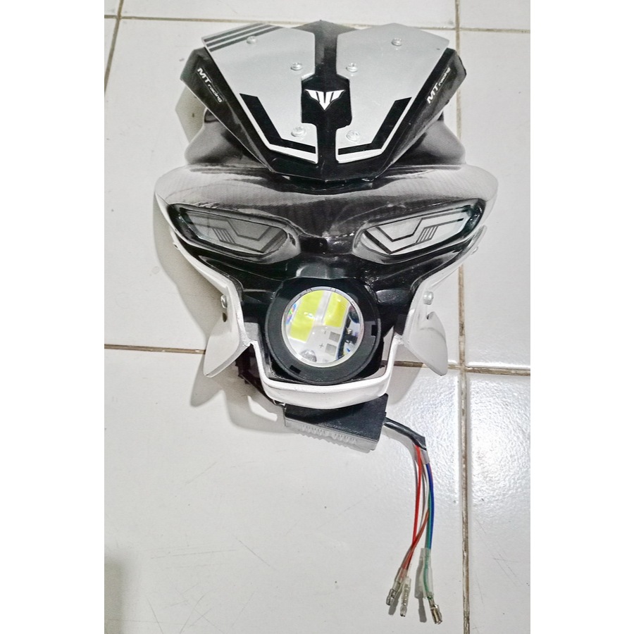 Headlamp / Lampu Depan Motor Sport Custom Model Yamaha New MT25 (Projie)