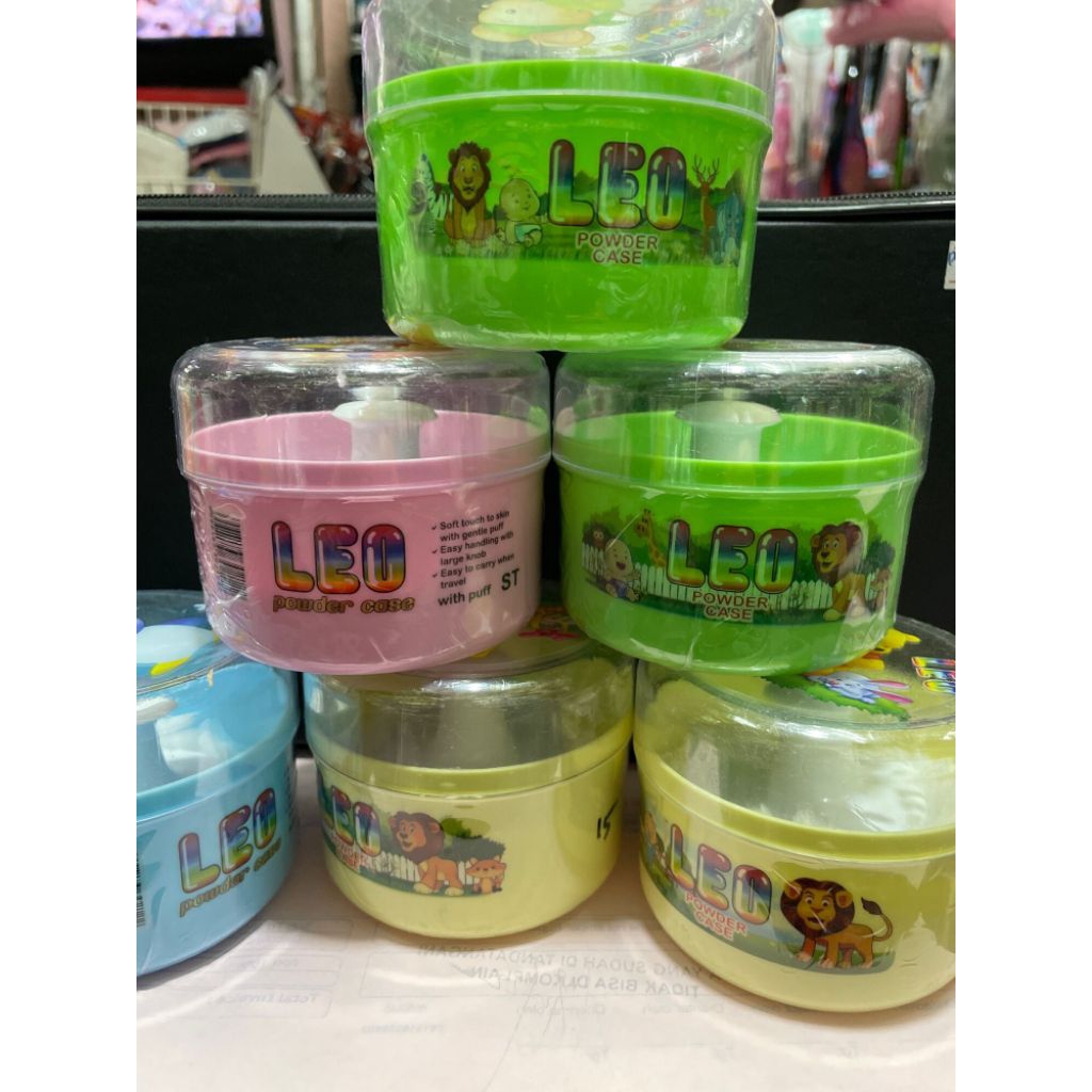 Leo powder case /tempat bedak bayi Leo warna random