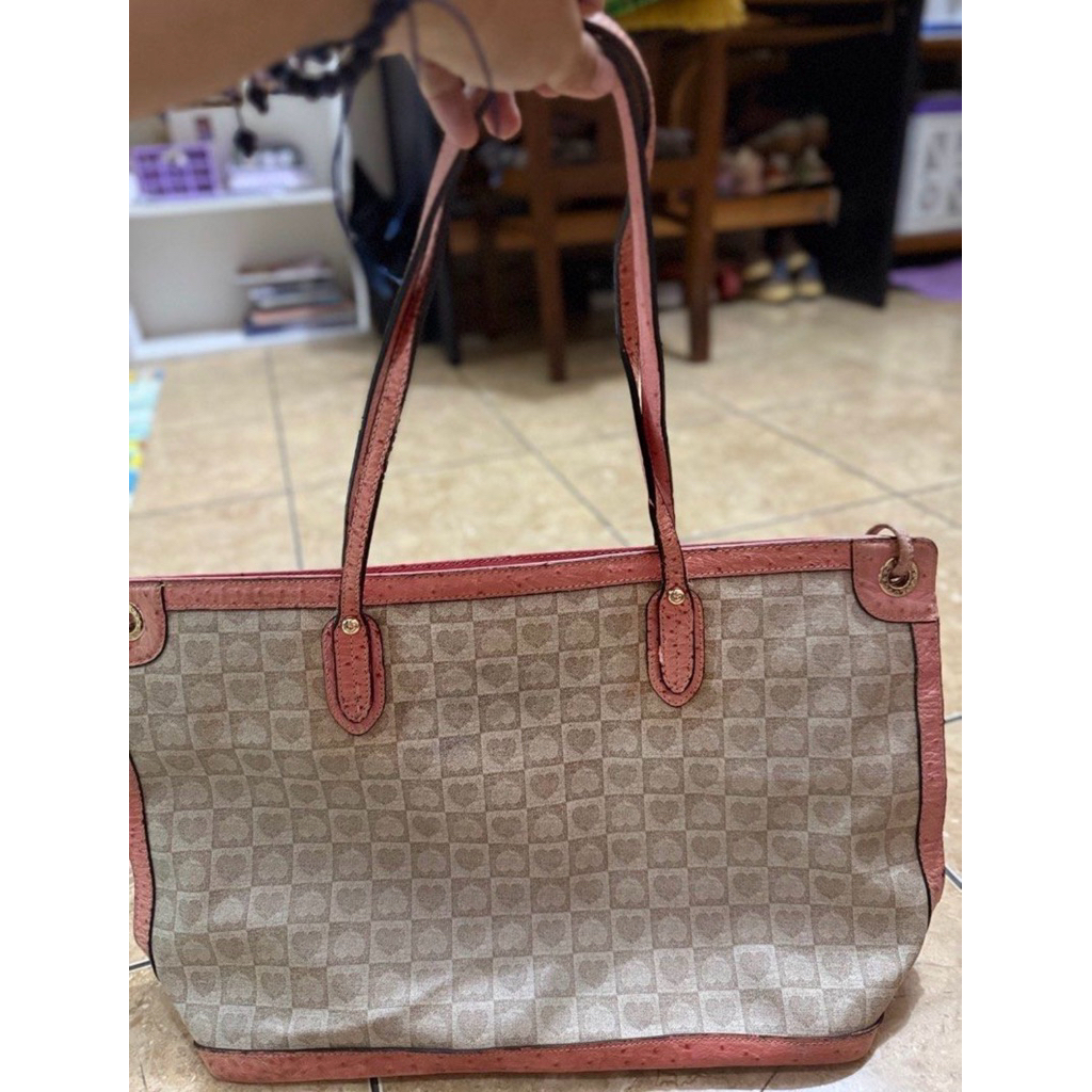 tote lovecat besar