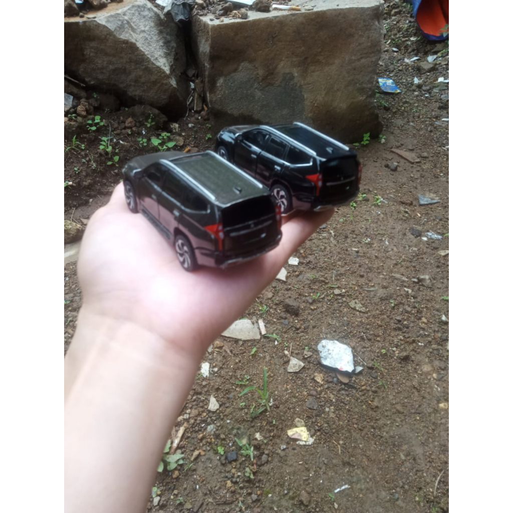diecast miniatur pajero