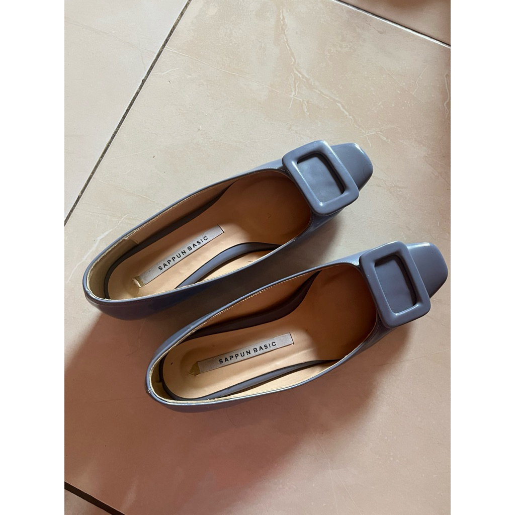 Preloved Sappun Flatshoes Size 37