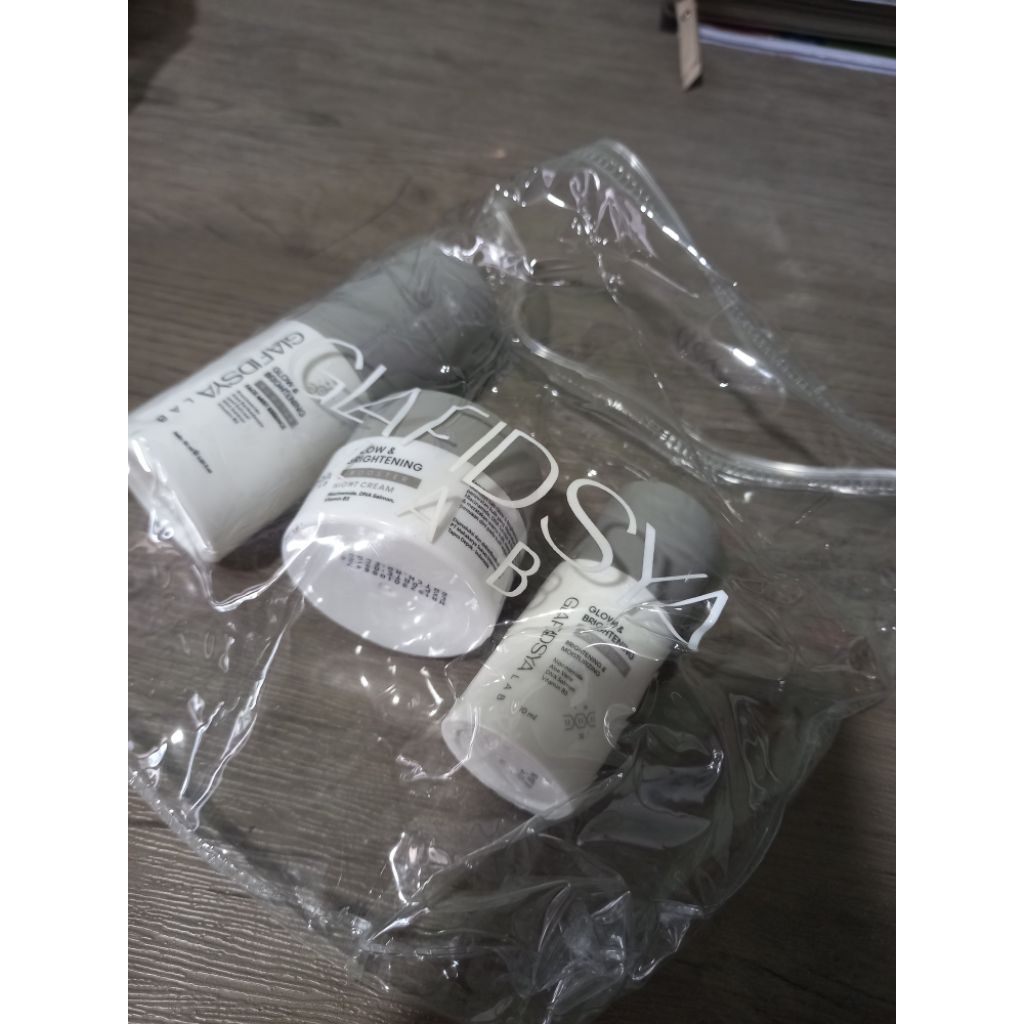 Skincare Glafidsya glow & brightening Preloved sekali pake