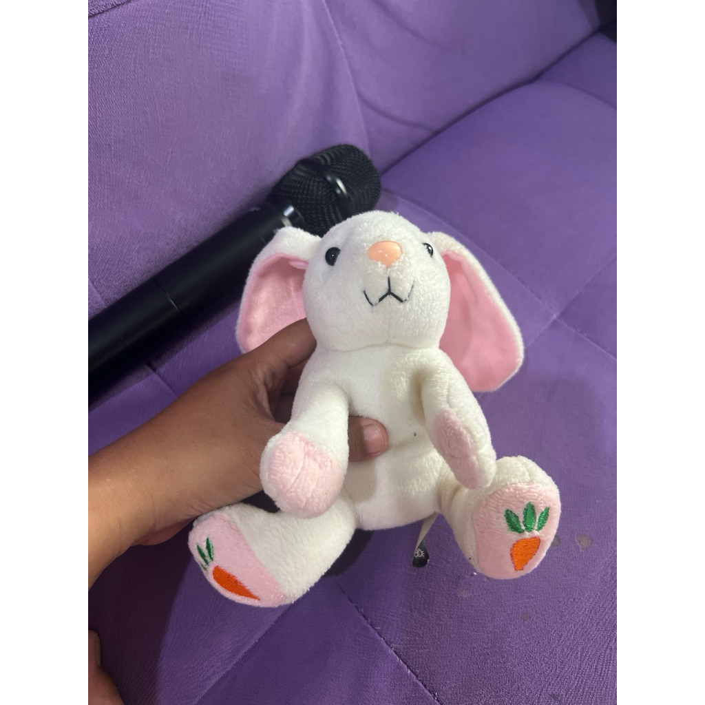 boneka kelinci putih PL
