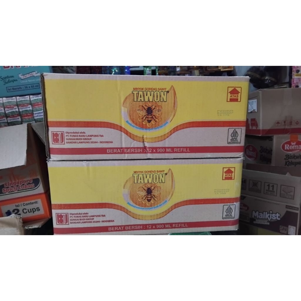 Minyak Goreng Tawon 900 ml/Minyak Tawon/Minyak Goreng merek Tawon 900ml × 12 pcs (1 dus)