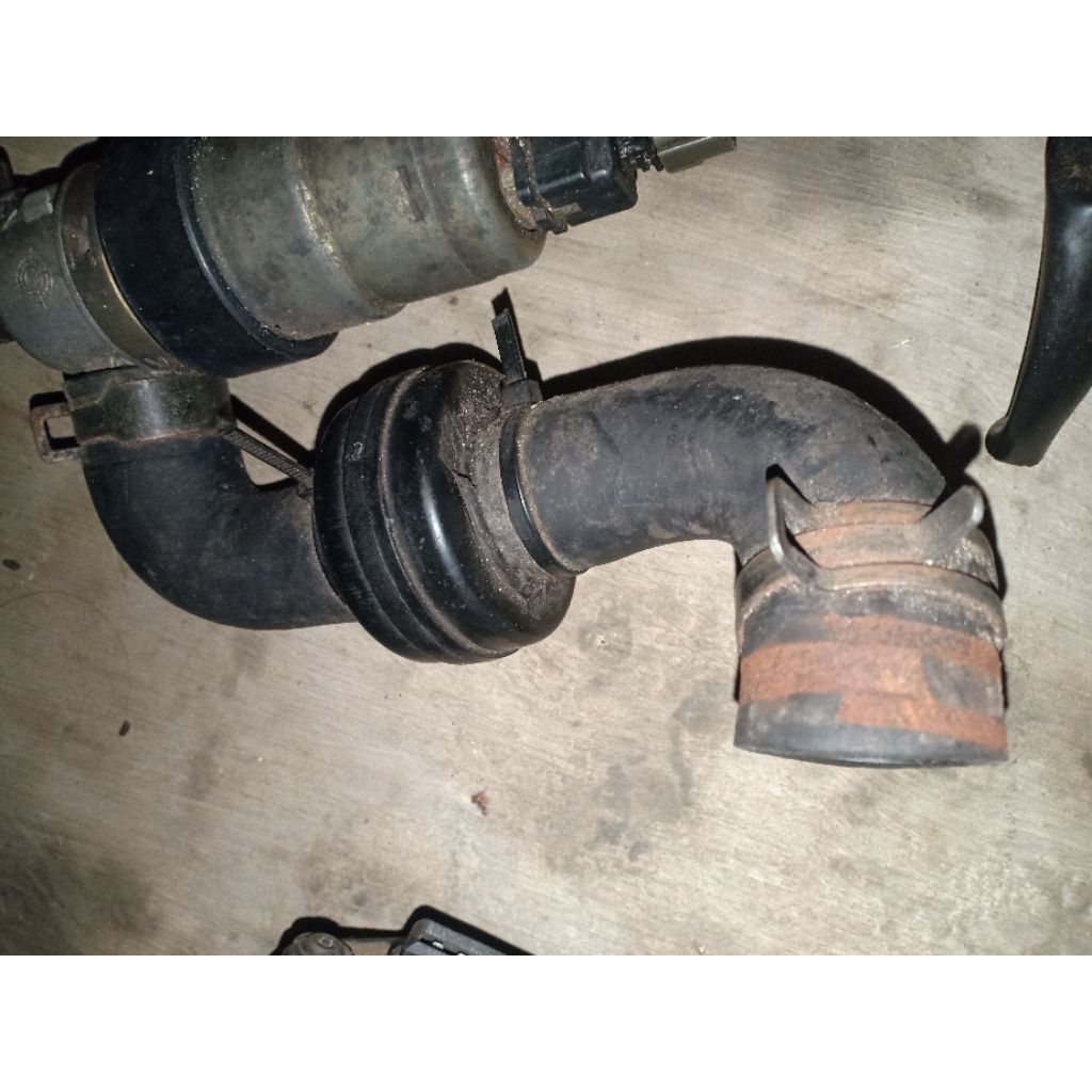 Selang ISC Hyundai Accent Copotan