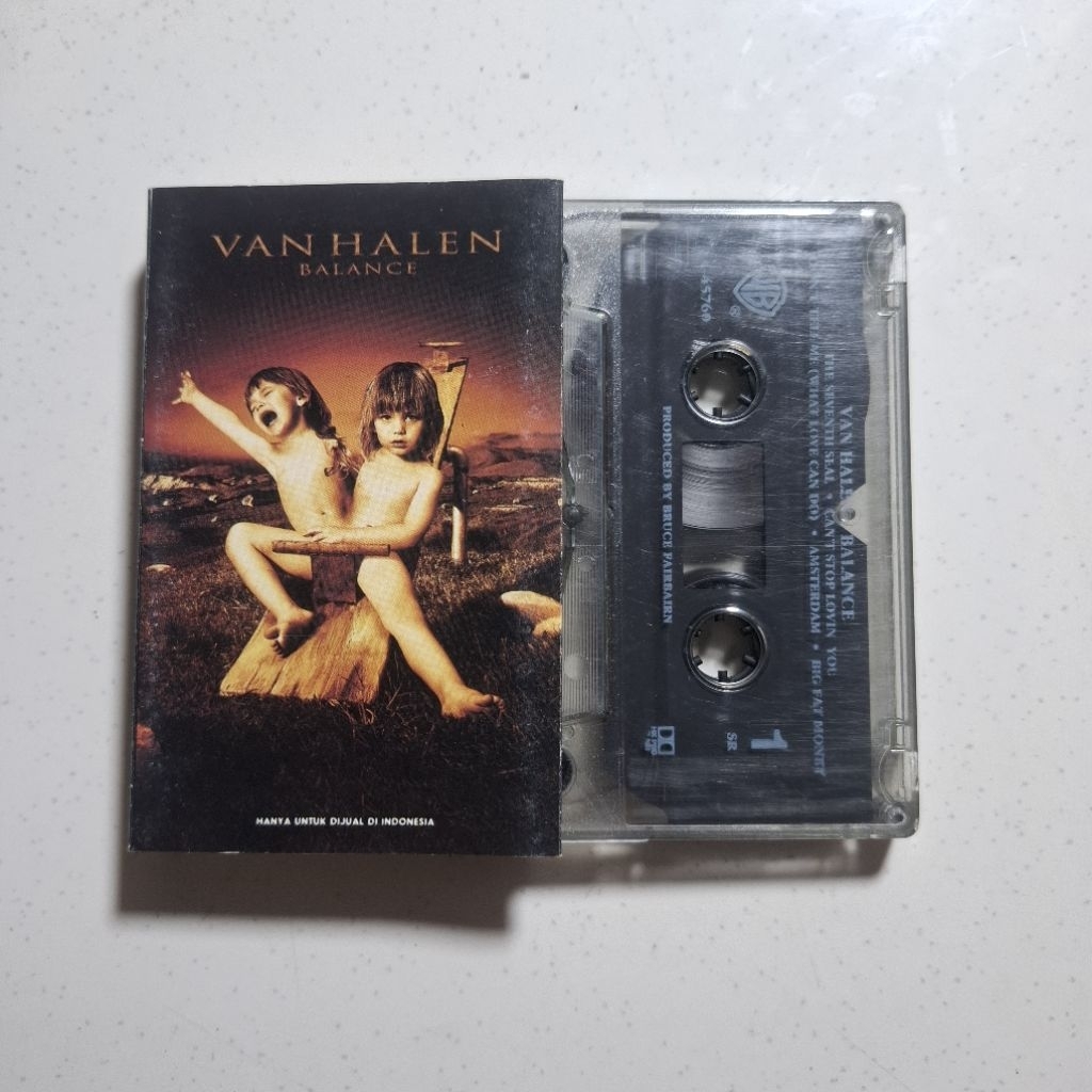 Kaset Pita Van Halen - Balance Second