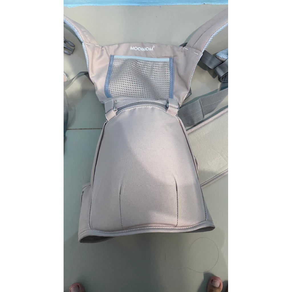 PRELOVED Gendongan Bayi Hipseat Nyaman - Casual Hipseat Carrier MOOIMOM | gendongan mooimom hipseat 