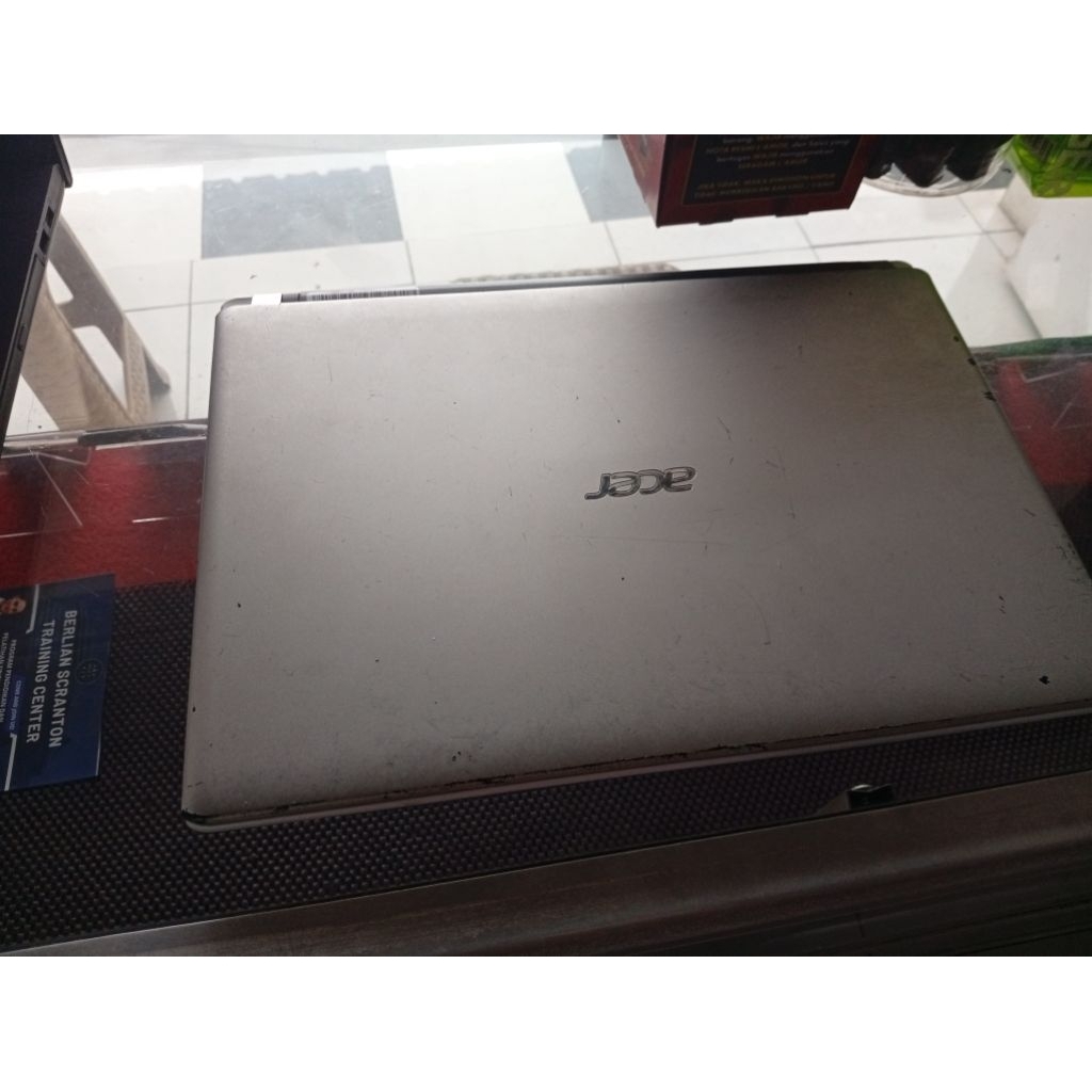 Laptop Acer v5 431
