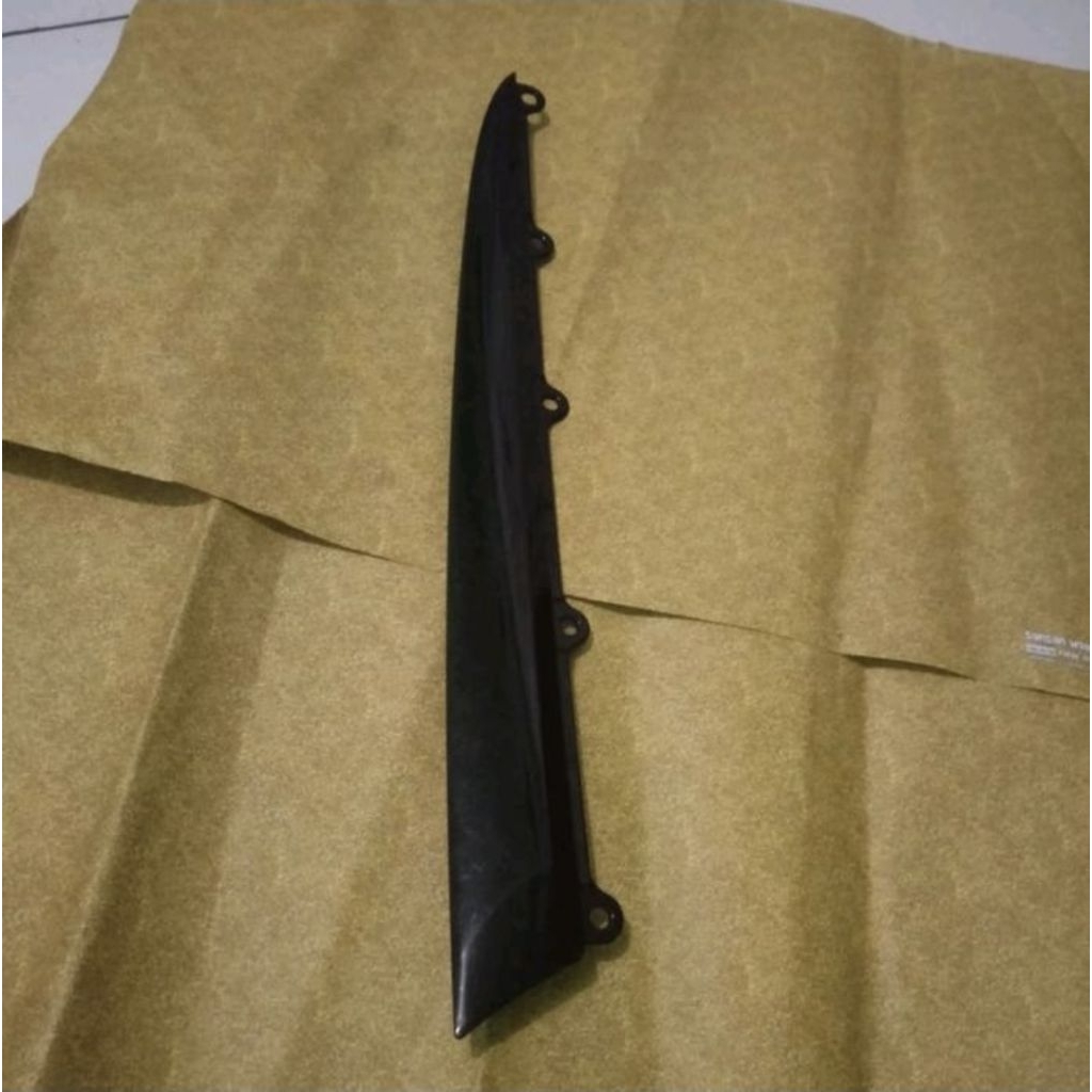 panel trime atau garnish pintu yaris vios trd 2013-2018 hitam glossy dan silver original