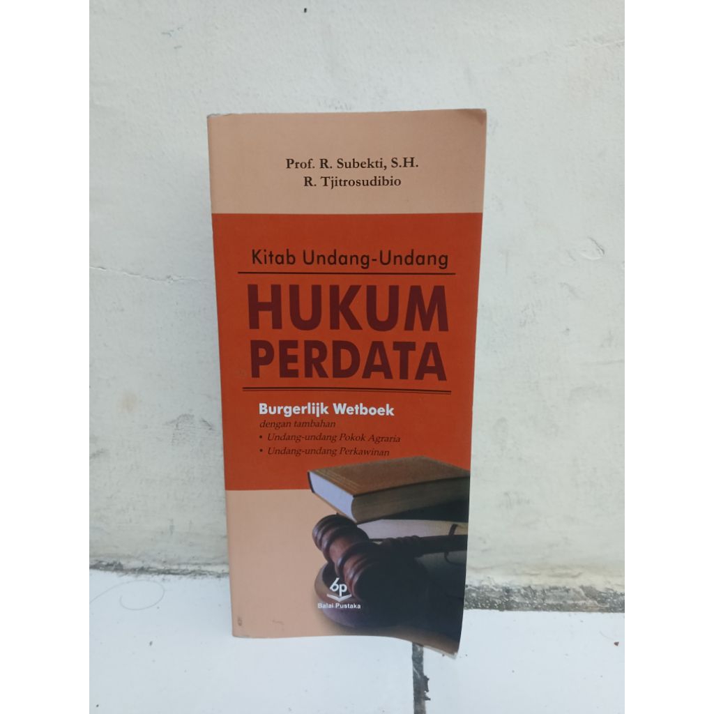 Buku KUHPerdata BW prof subekti Kitab Undang-undang Hukum Perdata