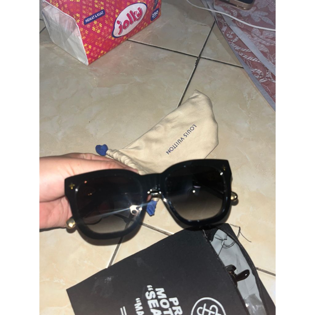 kacamat LV oroginal (My Monogram Squere Sunglases)